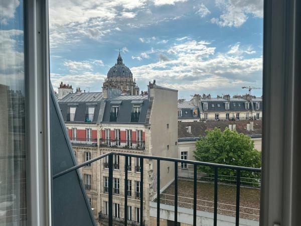 Luxembourg - 2 pièces - Vue exceptionnelle Val de Grâce - Dernier étage avec ascenseur