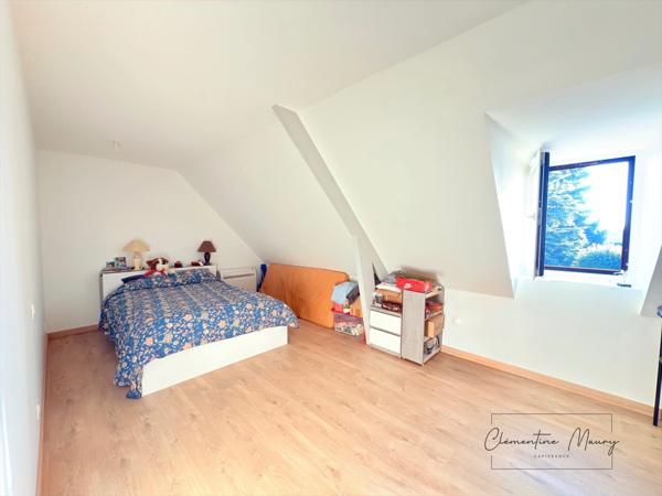 À vendre – Maison rénovée avec piscine couverte, proche Vendôme