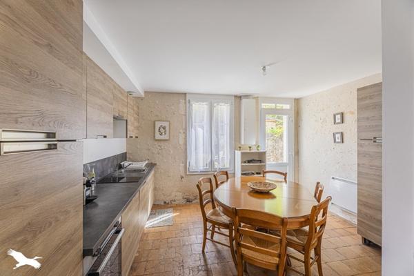 Maison à vendre |                                       Amboise |                                        4 pièces  |  70 m²