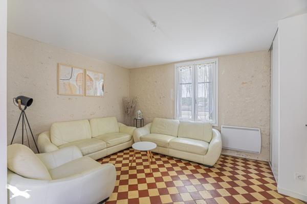 Maison à vendre |                                       Amboise |                                        4 pièces  |  70 m²