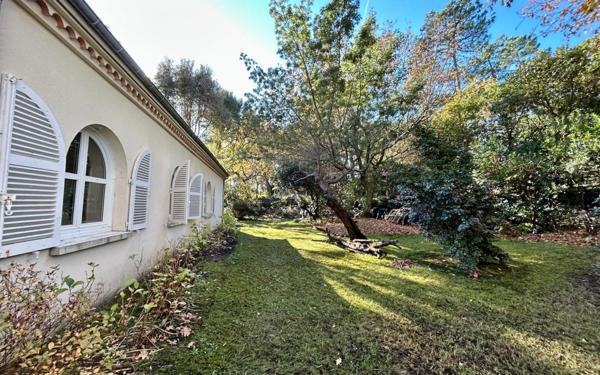 Maison à vendre    5 pièces •  Lit-et-Mixe