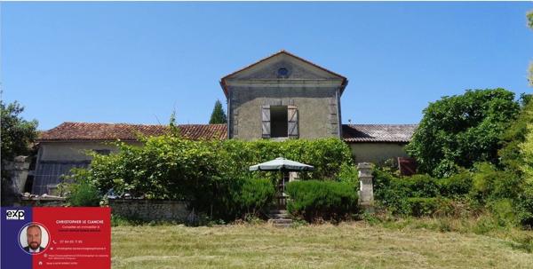 Superbe propriété de campagne au calme, 142 m², 12944 m² de terrain, 4 grandes dépendances