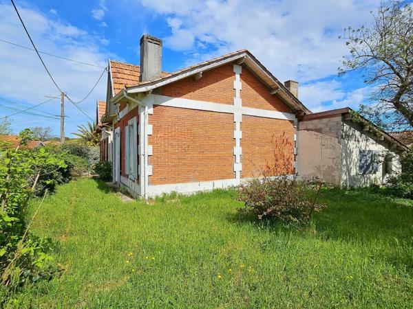 Vente
                Maison78 m² - 3 Pièces -
                    SOULAC SUR MER (33780)