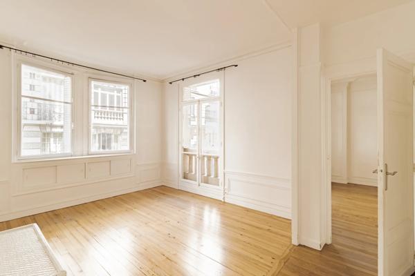 Appartement Paris 17 e - COURCELLES / TERNES / PARC MONCEAU