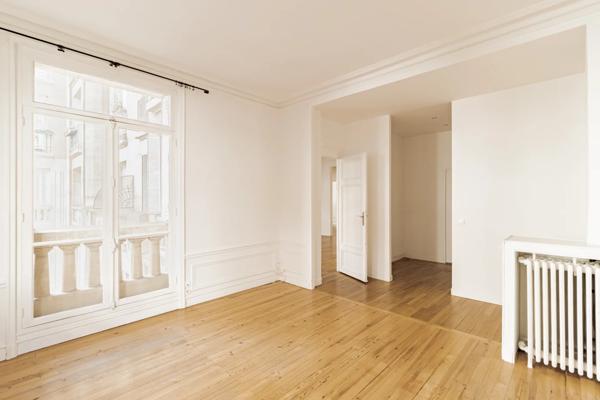 Appartement Paris 17 e - COURCELLES / TERNES / PARC MONCEAU