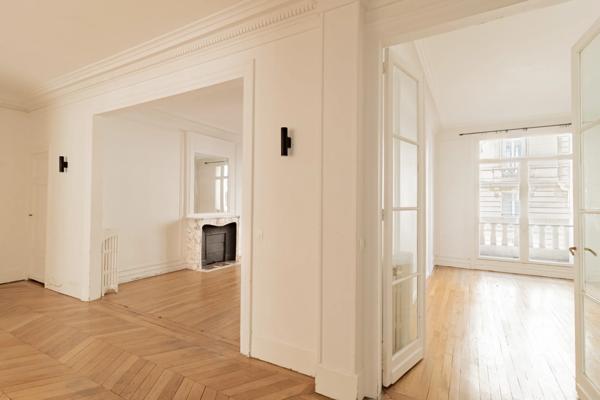 Appartement Paris 17 e - COURCELLES / TERNES / PARC MONCEAU