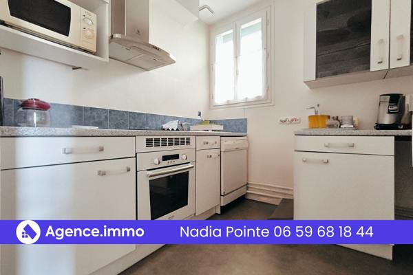 À vendre - Maison traditionnelle, 10 pièces située à Argelès-Gazost (65400)