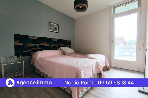 À vendre - Maison traditionnelle, 10 pièces située à Argelès-Gazost (65400)