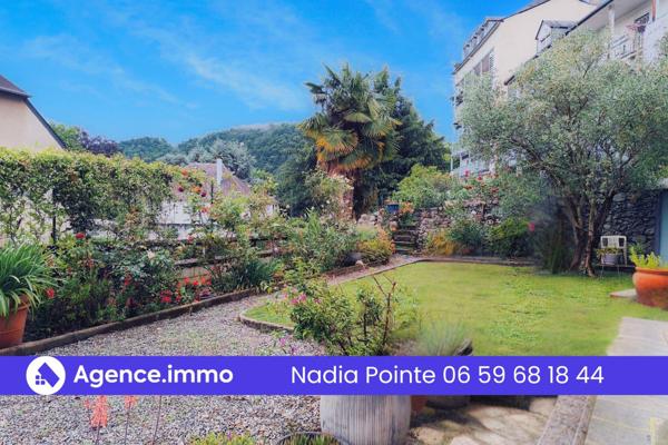 À vendre - Maison traditionnelle, 10 pièces située à Argelès-Gazost (65400)