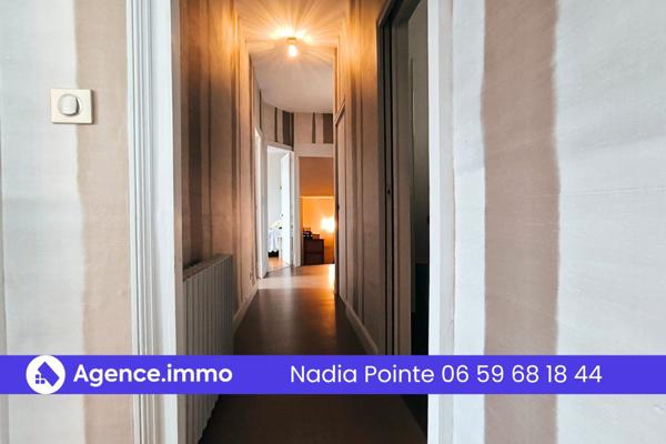 À vendre - Maison traditionnelle, 10 pièces située à Argelès-Gazost (65400)