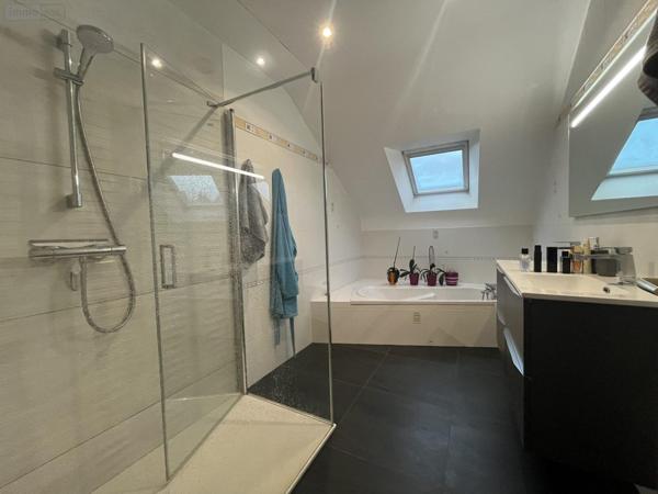 Maison individuelle à vendre à Ploërmel dans le Morbihan (56800), ref : VM3427-56044