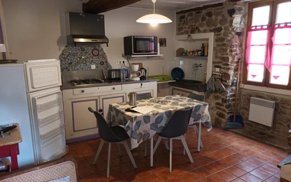 Maison à vendre    3 pièces •  Tuchan