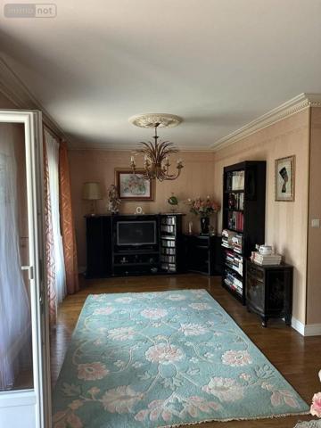 Maison à vendre à Bourgueil dans l'Indre-et-Loire (37140), ref : 2024/1997   
BOURGUEIL