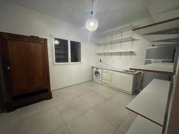 Maison à vendre 6 chambres ,  205 m2 sur terrain de 5000 m2