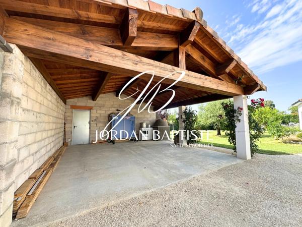 Maison contemporaine de plain-pied à Lamotte-Cap-de-Ville