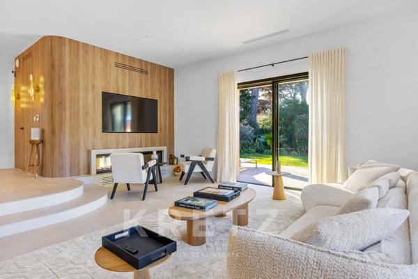 Un Joyau Contemporain à la Bouillabaisse Saint Tropez