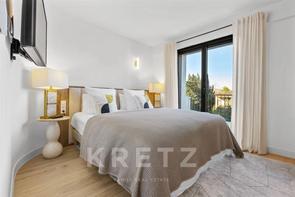 Un Joyau Contemporain à la Bouillabaisse Saint Tropez