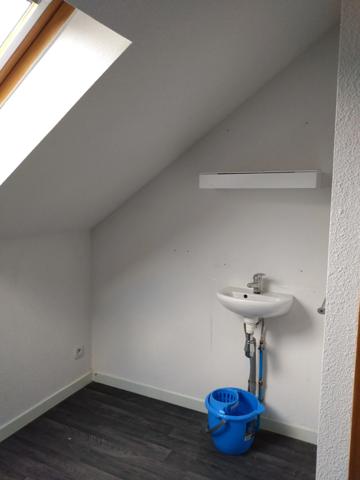 Dpt Isère (38), à louer MONTBONNOT local commercial 65 m² et 26 m²