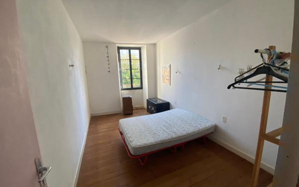 Immeuble à vendre    3 pièces •  Saint-Pierre-d'Oléron