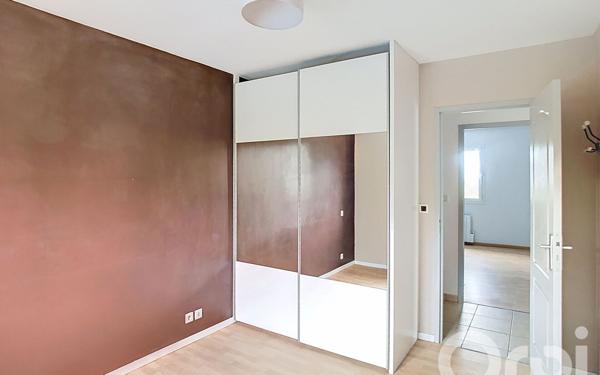 Maison à louer    4 pièces •  Breuilh