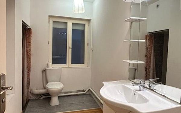 Appartement à vendre    3 pièces • 65,28 m2 Voiron