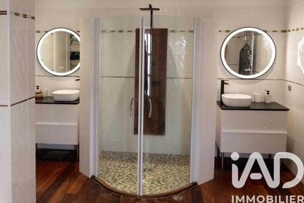 Maison à vendre 20 pièces 523 m² Montguyon