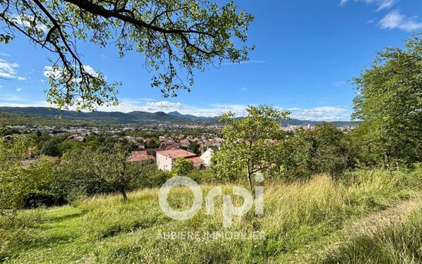 Maison à vendre    7 pièces • 130,19 m2 Aubière