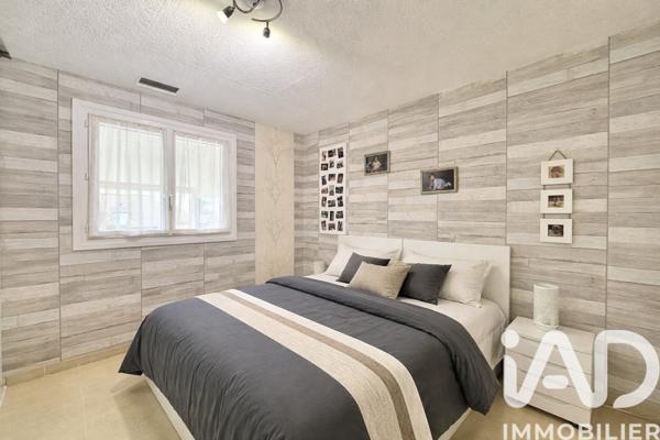 Maison à vendre 5 pièces 95 m² Saint-Sulpice-et-Cameyrac