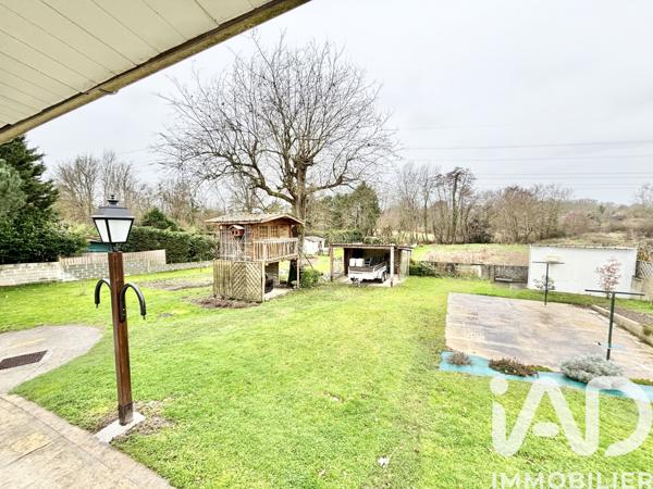 Maison à vendre 5 pièces 95 m² Saint-Sulpice-et-Cameyrac