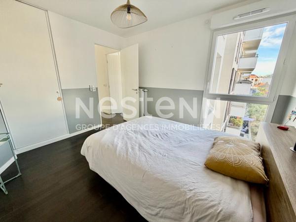 Appartement 4P 81 m2 avec terrasse de 34 m2 et 2 parkings