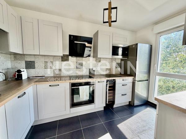 Appartement 4P 81 m2 avec terrasse de 34 m2 et 2 parkings