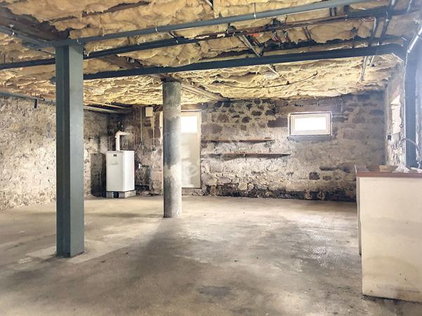 Maison Ussac 120 m2-3 chambres- jardin-garage