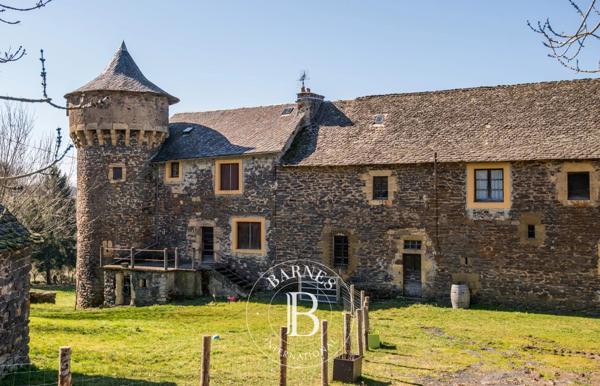 Espalion, Château  400 m² à vendre