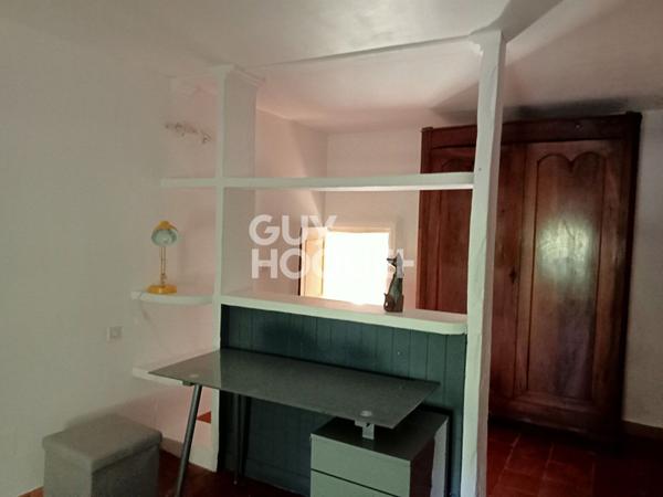 Location Maison Ginestas 4 pièce(s) 180 m2