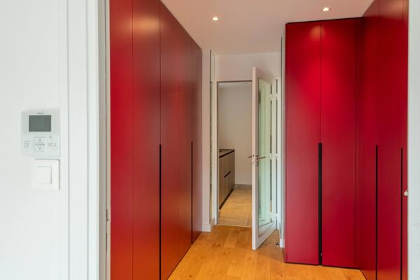 Lyon 2 - Quai de Saône - Appartement de 144 m² au 5 ème étage avec balcon - 3 chambres - Garage