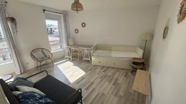Vente                                                      Appartement
                        
                     1 pièces                      26 m2                     à Brest