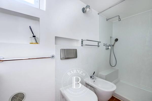 Paris 1er, Appartement 1 Chambre -  52 m² à vendre