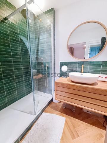 COUP DE COEUR - TOURS CENTRE CATHEDRALE - TRIPLEX 6 PIECES 151.04 m2 - 4 CHAMBRES - DOUBLE STATIONNEMENTS - JARDIN PRIVE