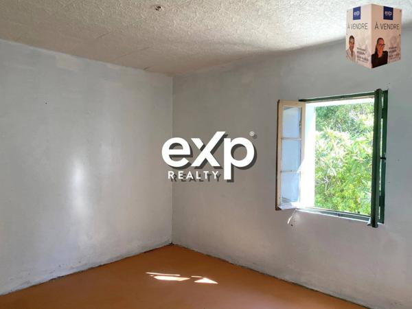 Appartement T2/3 - 43 m² - Jardin - 2 Places de Parking / Les Moulins