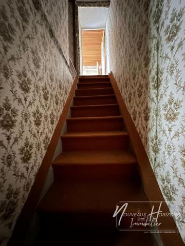 Maison
         4 pièces
        - 82 m² Exclusivité