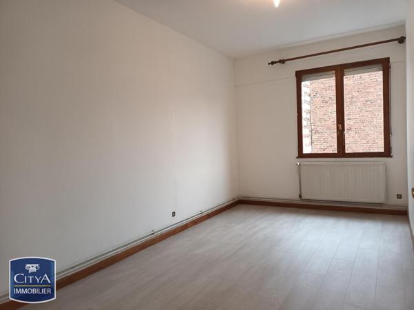 Appartement à louer 4 pièces 93m²
