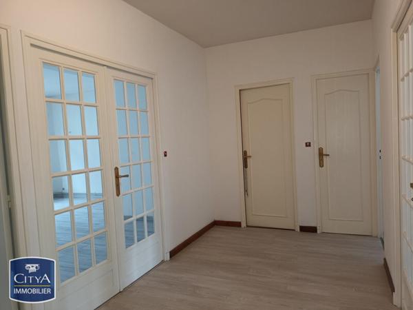 Appartement à louer 4 pièces 93m²