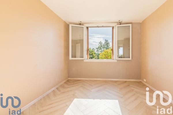 Appartement à vendre 3 pièces 65 m² Viry-Châtillon