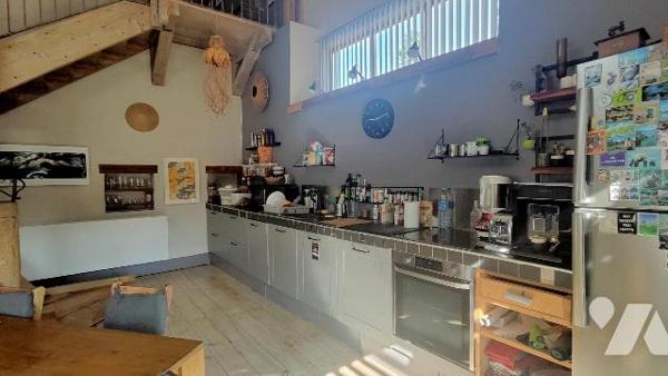 Amoureux de l'ancien avec le confort des équipements modernes