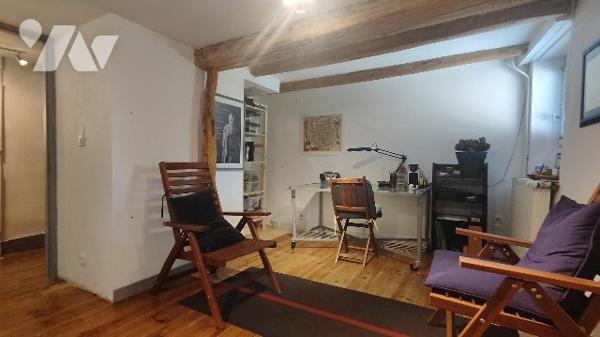 Amoureux de l'ancien avec le confort des équipements modernes