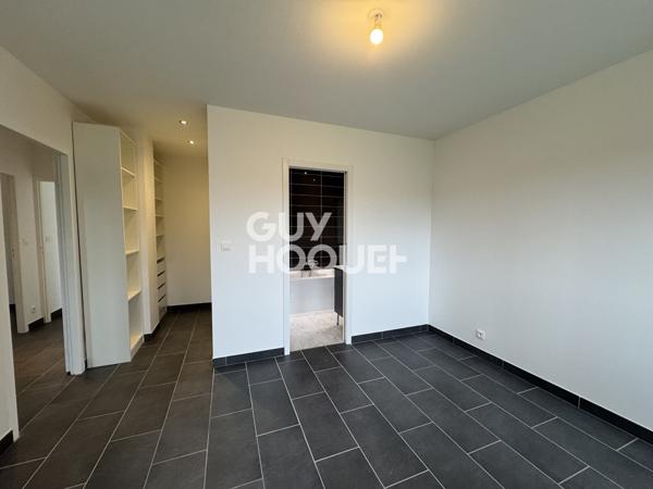 MAISON À LOUER DE 5 PIÈCES DE 167,96 M²