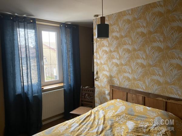 Maison de 170 m² sur terrain de 937 m², 4 chambres, 1 bureau, 200m² de dépendances Lunéville (54300)