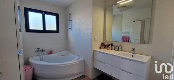 Maison à vendre 4 pièces 115 m² Le Pian-Médoc