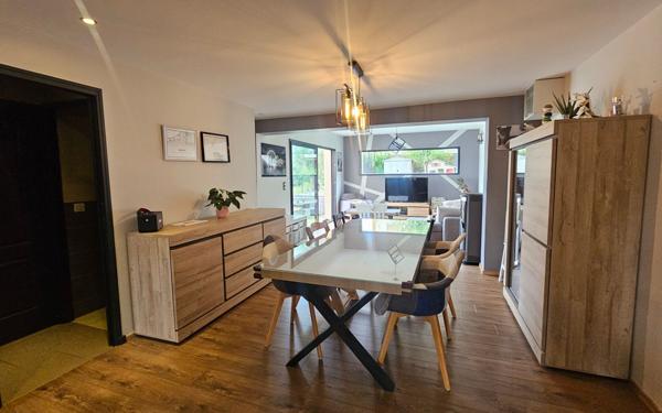 Maison à vendre    5 pièces • 105 m2 Tinqueux