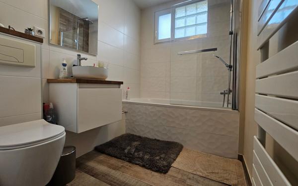 Maison à vendre    5 pièces • 105 m2 Tinqueux